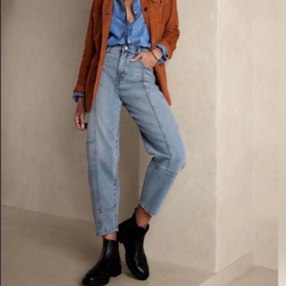 High-Rise Barrel Jean